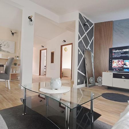 Maria Apartments Kaštela Eksteriør bilde