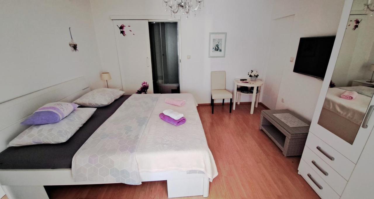 Maria Apartments Kaštela Eksteriør bilde